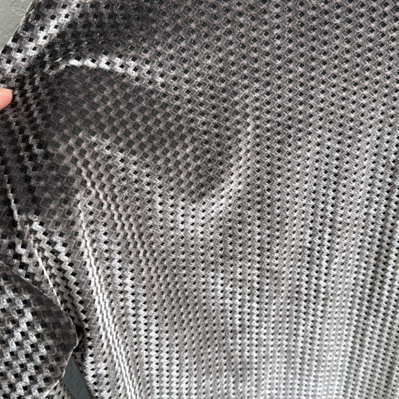 Women’s short velvet dress by Zara - Picture 3 of 4